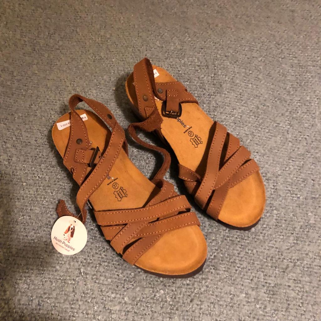 Hush puppies nieuw, Kleding | Dames, Schoenen, Ophalen of Verzenden, Zo goed als nieuw, Sneakers of Gympen