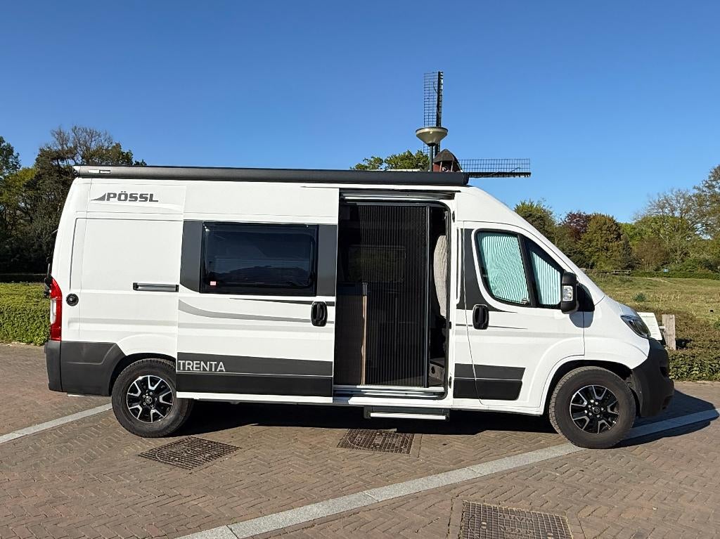 Blikvanger!-Trenta 600R-1e Eig-2024Zeer compleet-Nieuwstaat!, Buscamper of Camperbus, Pössl, Tot en met 2, Bedrijf