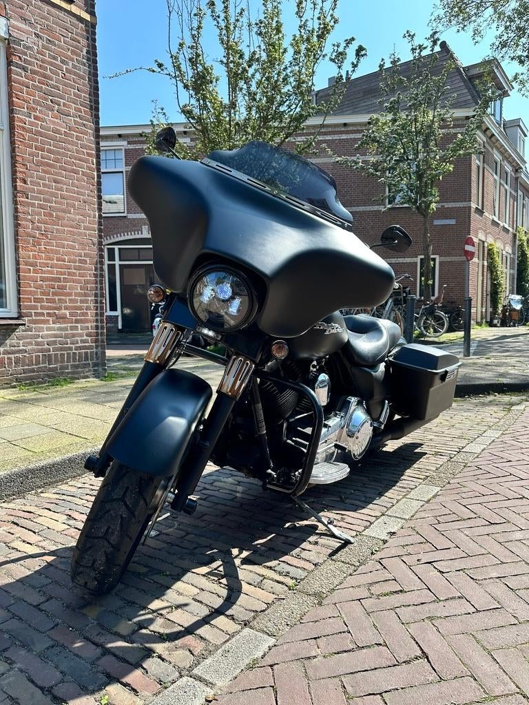 Harley Davidson Street Glide FLHX 2009 Matzwart, Motoren, Sportuitlaat, 2 cilinders, Motorrijbewijs A, Particulier
