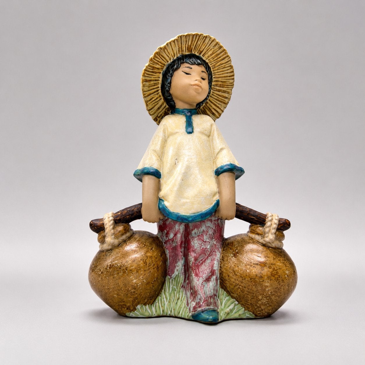 Lladró Gres “Chinese Boy Carrying Jars” 2153 – Retired, Ophalen of Verzenden, Zo goed als nieuw, Mens