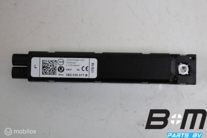 Antenneversterker Skoda Karoq 5E5035577B, Gebruikt