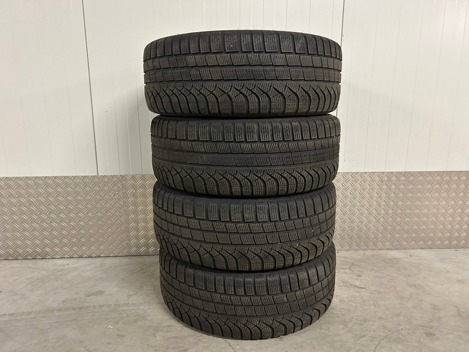 BMW X1 U11 X2 U10 872M 20 inch Pirelli winter 2025 + TPMS, Ophalen, Banden en Velgen, Winterbanden, Personenwagen