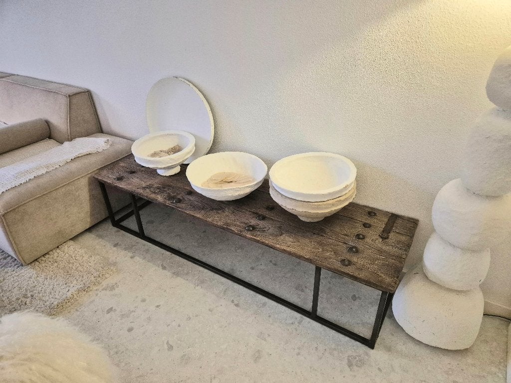 Elmwood salontafel uit India gemaakt van hout oude deur, Ophalen, Zo goed als nieuw, Aura Peeperkorn Japandi Scandinavisch Loft Studio85 VT Wonen