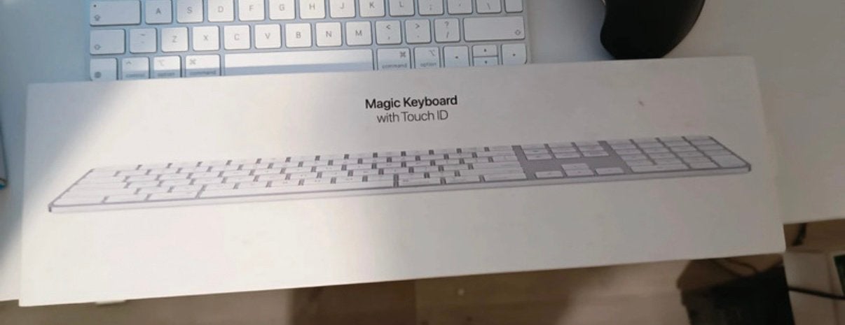 Magic Keyboard met Touch ID NumPad Wit, Ophalen of Verzenden, Zo goed als nieuw