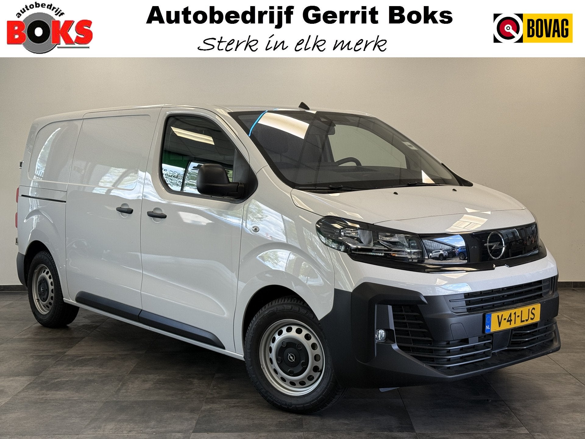 Opel Vivaro Electric L2 75 kWh 3 Persoons Achteruitrijcamera, Auto's, Gebruikt, Zwart, Wit, Origineel Nederlands