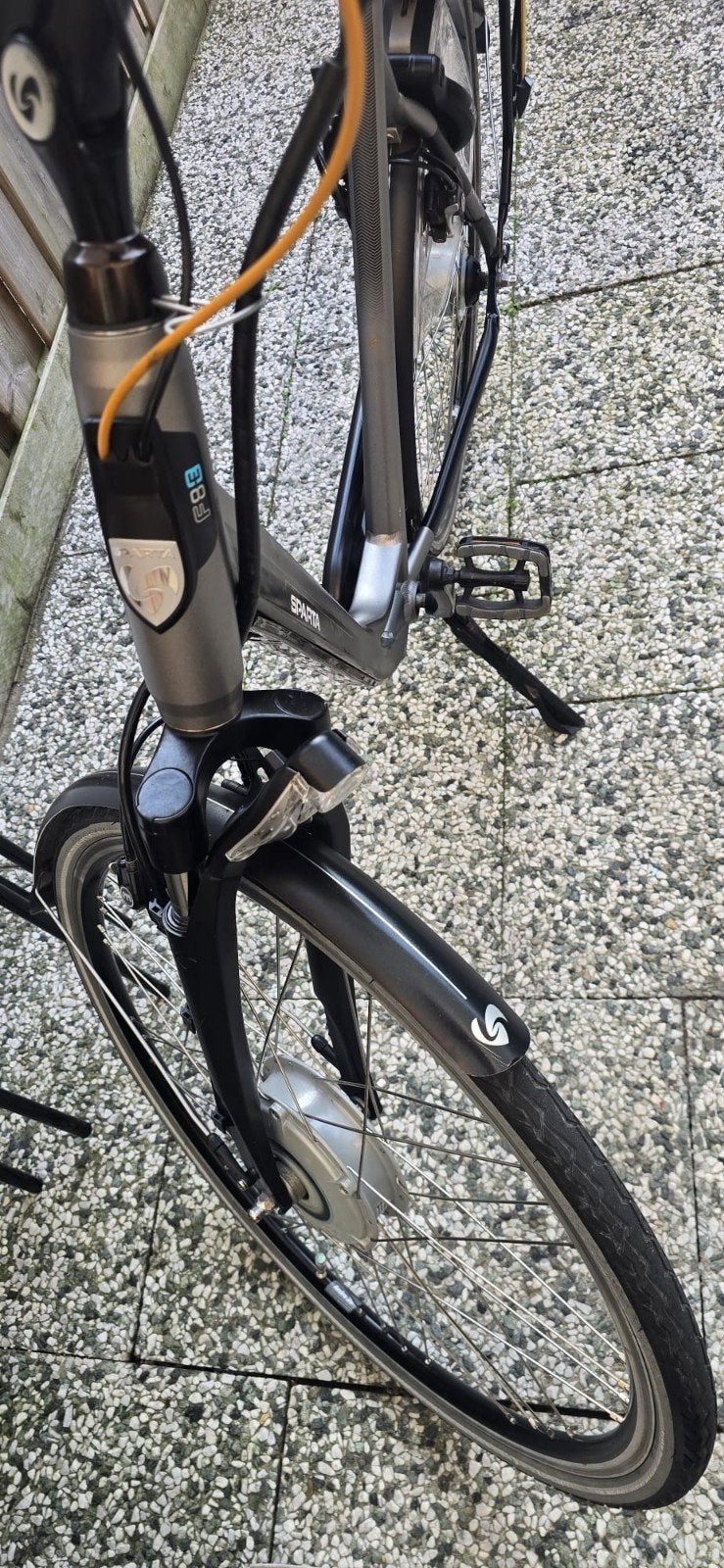 Foto 21 van Hele nette Sparta F8e E-bike met 50km actieradius