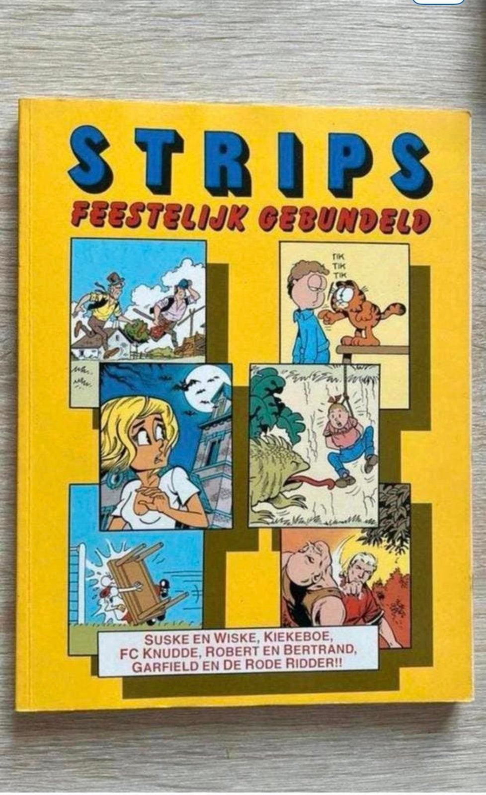Strips feestelijk gebundeld, met spelletjes …, Eén stripboek, Ophalen of Verzenden, Gelezen