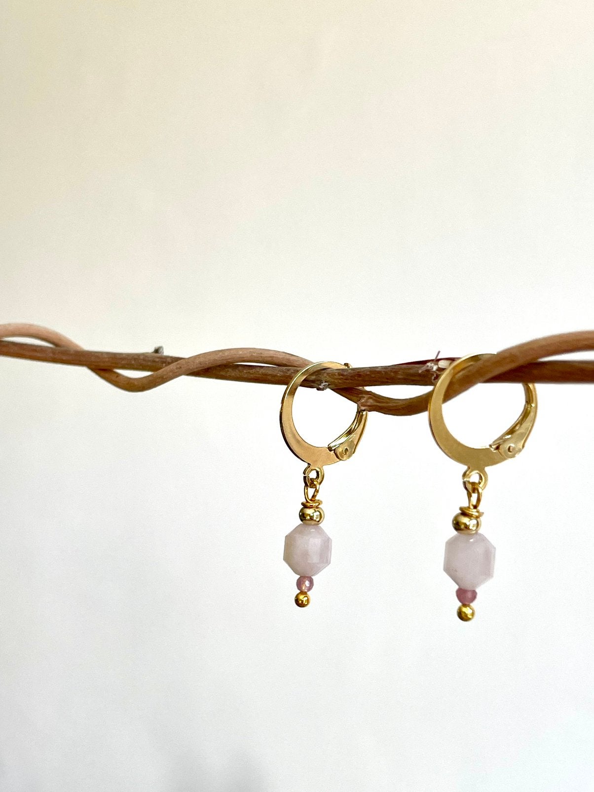 Kleine Morganite oorbellen, Sieraden, Tassen en Uiterlijk, Oorbellen, Hangers, Nieuw, Ophalen of Verzenden, Roze
