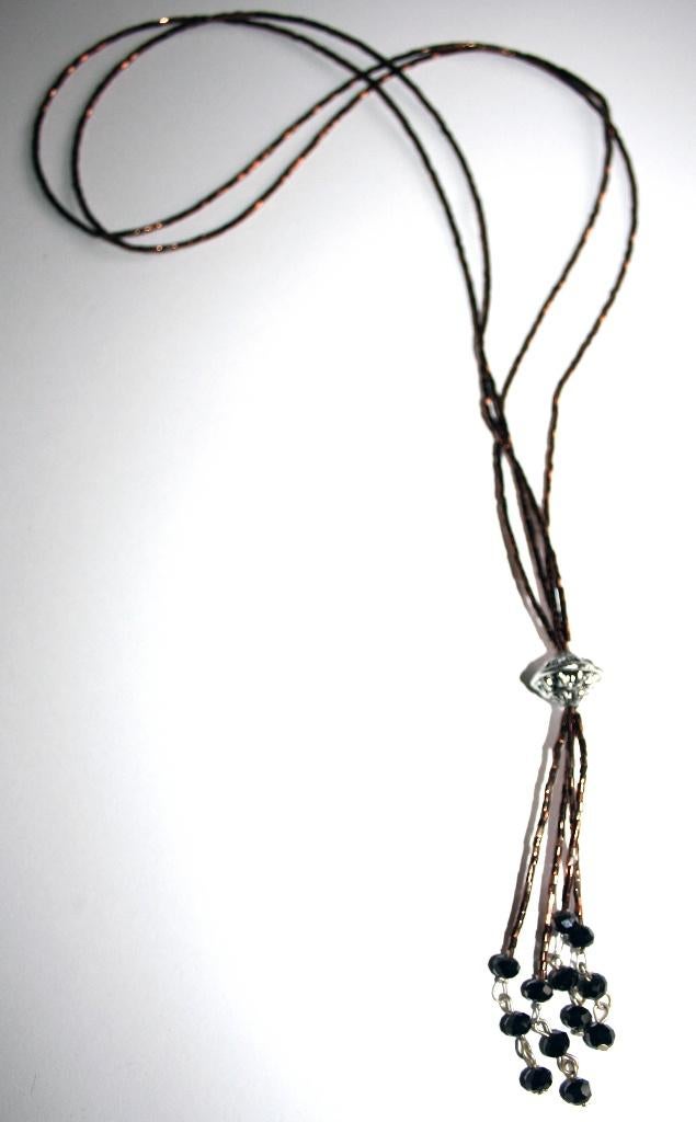 Ketting in glanzend donkerbruin met zwarte kristalrondellen, Bruin, Nieuw, Ophalen of Verzenden, Overige materialen