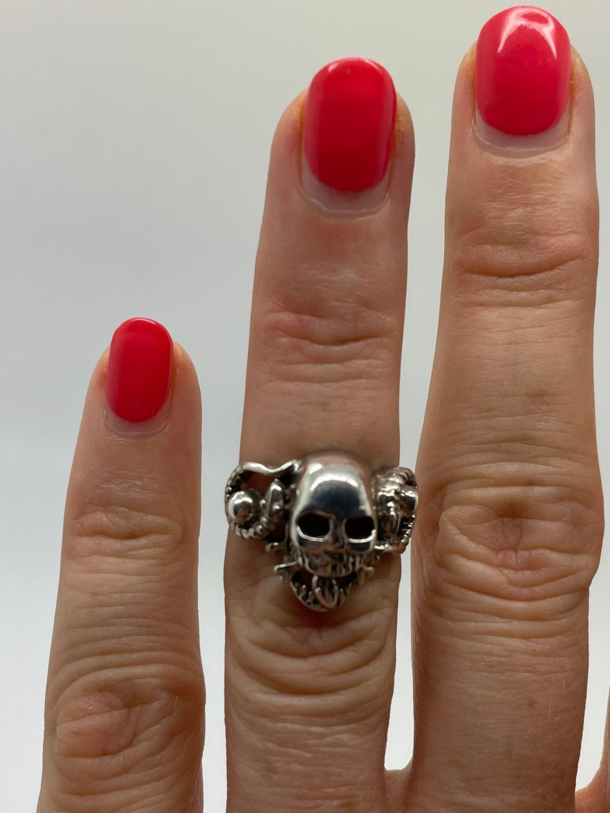 F629 Prachtige zilveren skull snakes ring maat 16, Ophalen of Verzenden, Kleiner dan 17, X, Dame of Heer