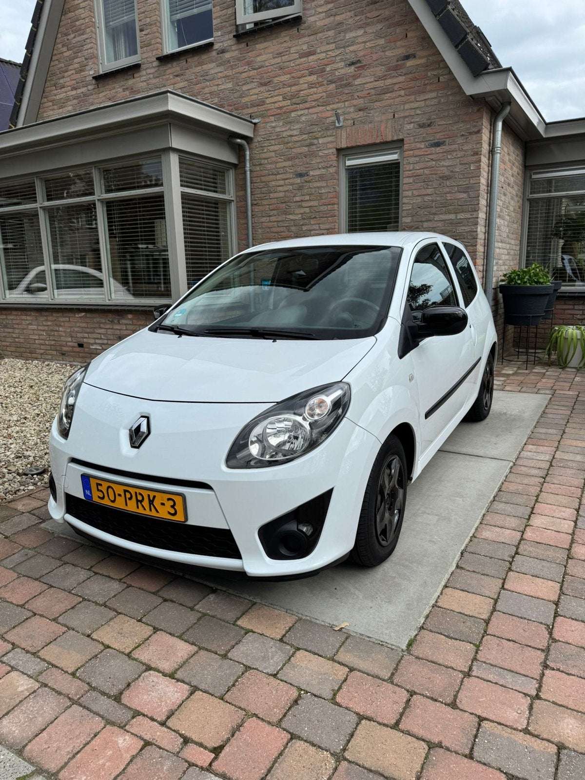 Renault Twingo 1.2 16V 2011 Wit, Auto's, 839 kg, Twingo, 74 pk, 4 cilinders