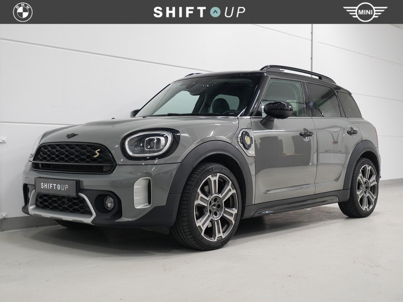 MINI Countryman 1.5 Cooper S E ALL4 Panoramadak | Head Up |, Auto's, Mini, Automaat, Gebruikt, Leder, Hybride Elektrisch/Benzine