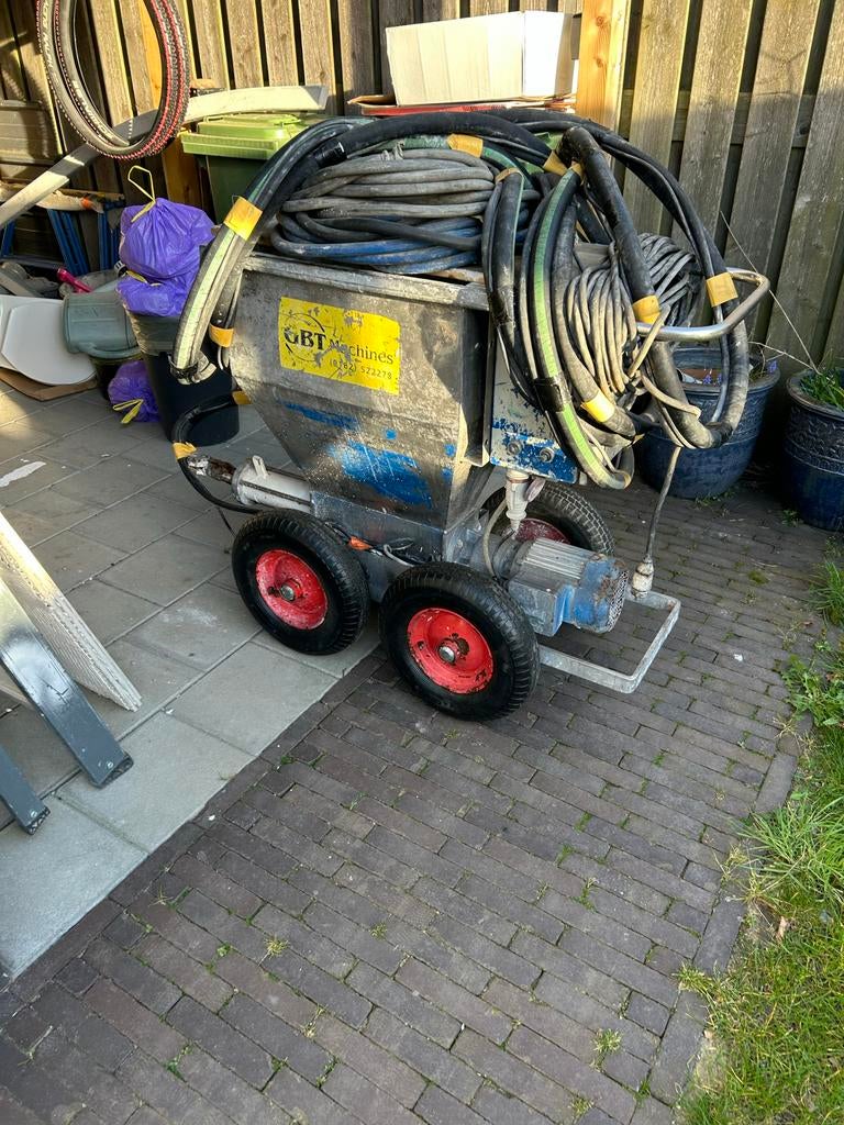 GBT spack spuitmachine, Ophalen, Gebruikt