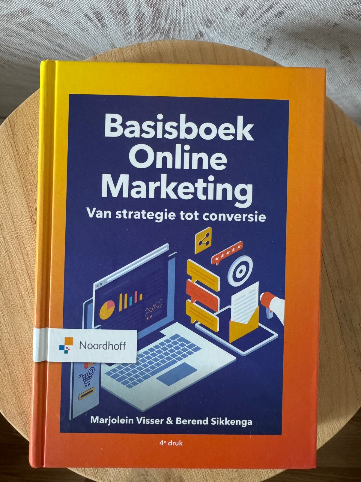 Studieboek ‘Basisboek Online Marketing, Ophalen of Verzenden, Zo goed als nieuw, Economie en Marketing