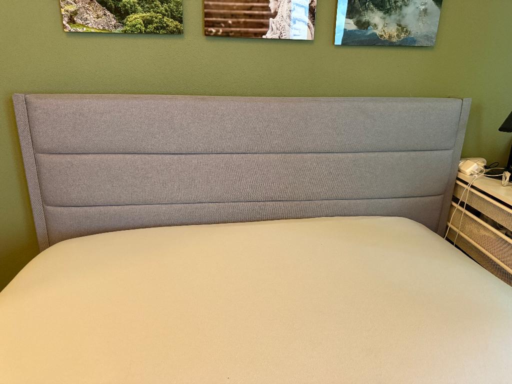 Gray upholstered bed frame with mattress 153x203, Ophalen, 210 cm, Tweepersoons, Zo goed als nieuw