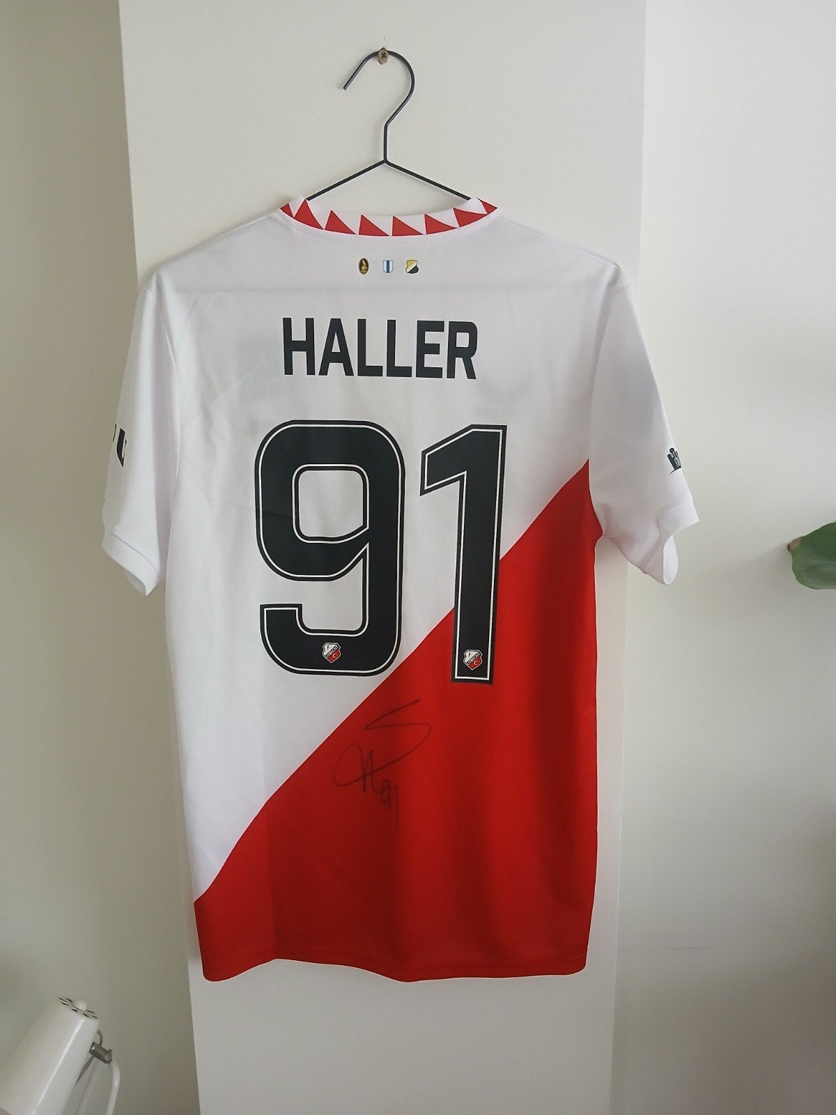 Gesigneerd Haller FC Utrecht Thuisshirt 24/25, Castore, Wit, Nieuw, Ophalen of Verzenden