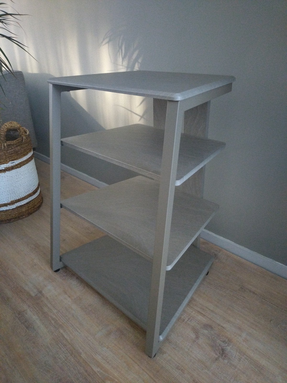 HiFi meubel -- Grijs -- zgan, Ophalen, 100 tot 150 cm, Zo goed als nieuw, 25 tot 50 cm