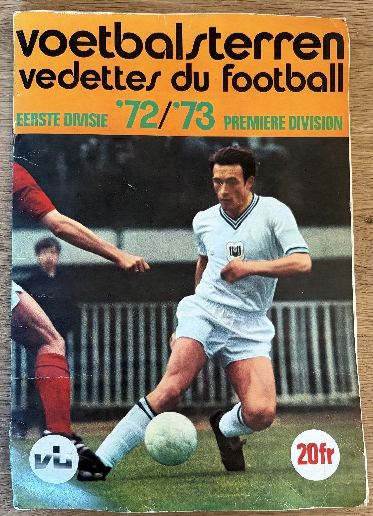 StickerAlbum Vanderhout Voetbalsterren Eerste divisie (1972), Verzamelen, Stickers, Ophalen of Verzenden, Gebruikt, Sport