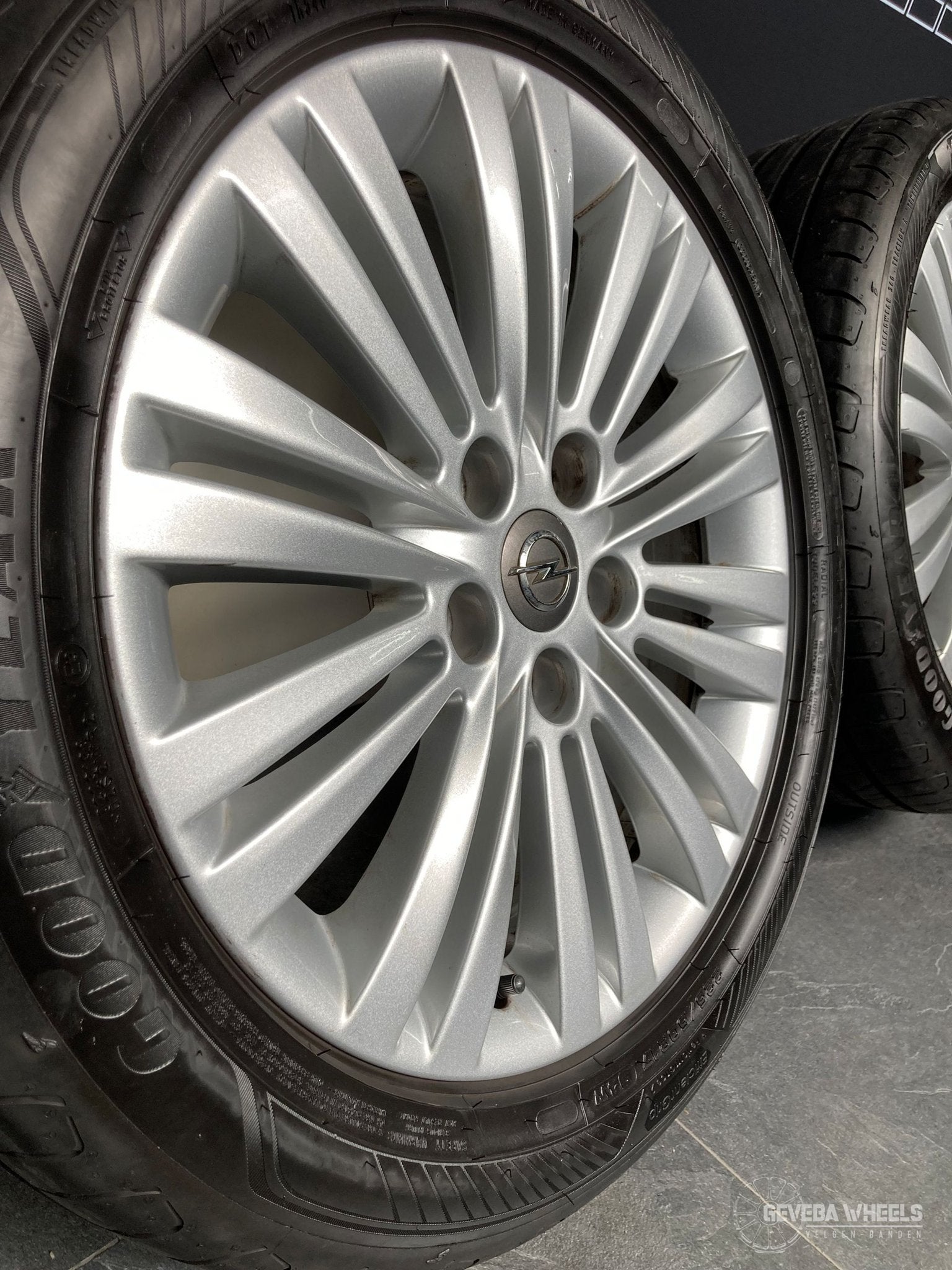 17” originele Opel Astra J velgen + banden 5x115 225/50/17, Gebruikt, -, -, Banden en Velgen