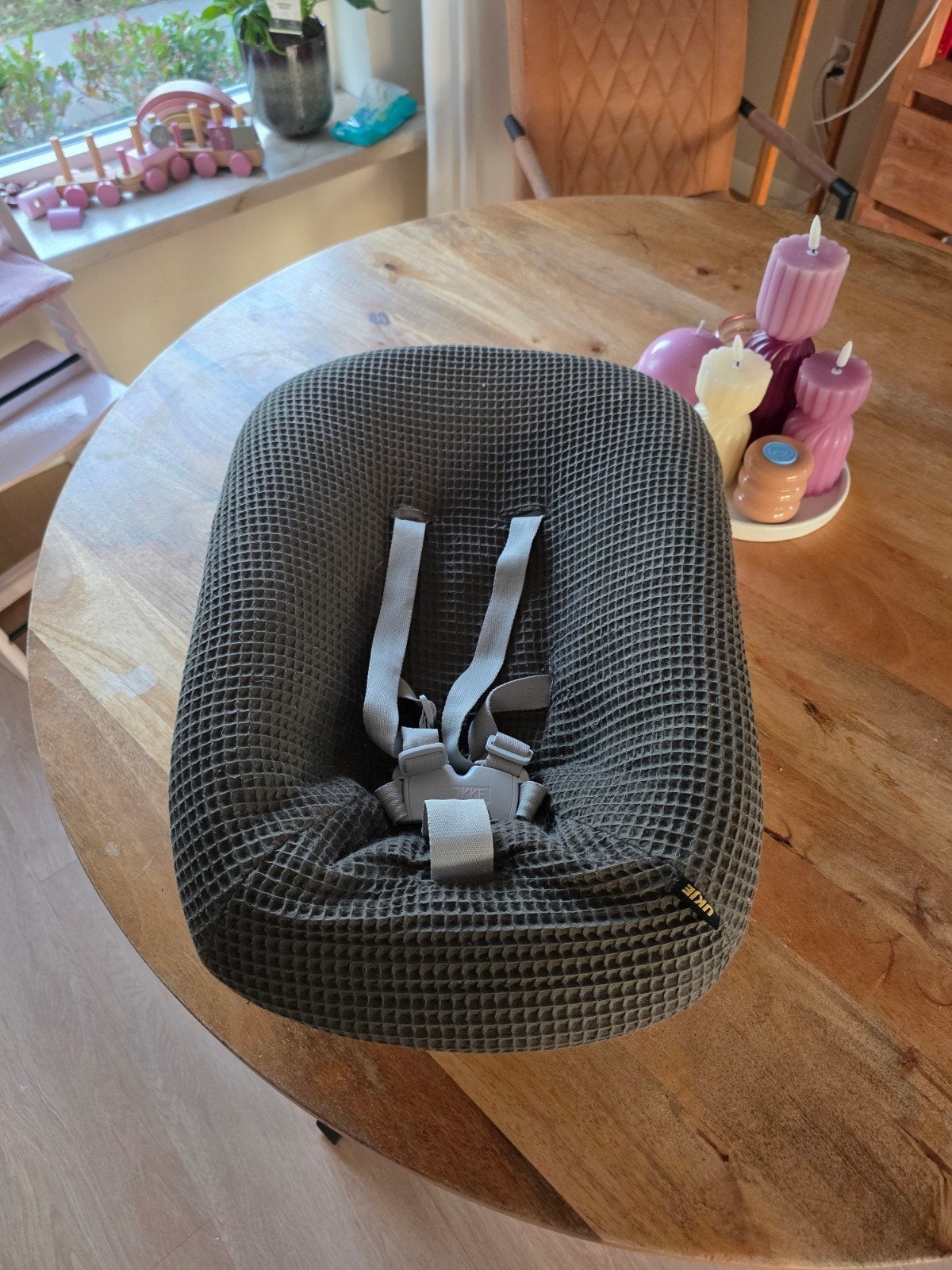 Stokke Newbornset met Ukje hoes -  nette staat, Ophalen, Gebruikt, Meegroeistoel, Gordel(s)