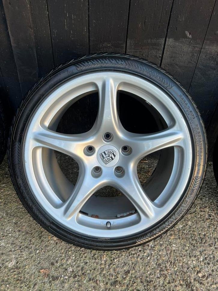 Originele Porsche 911 997 velgen 19? breedset Carrera winter, Auto-onderdelen, Banden en Velgen, Gebruikt, 295 mm, Banden en Velgen