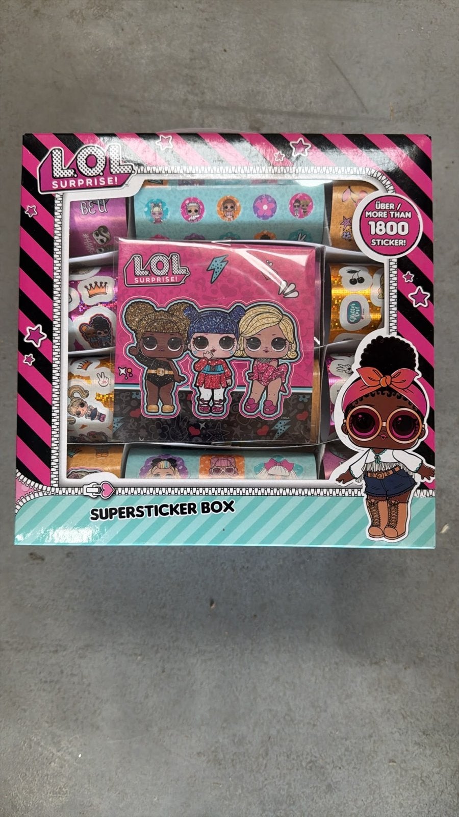 LOL Surprise Supersticker Box - Meer dan 1800 stickers!, Ophalen of Verzenden, Nieuw, Meerdere stickers