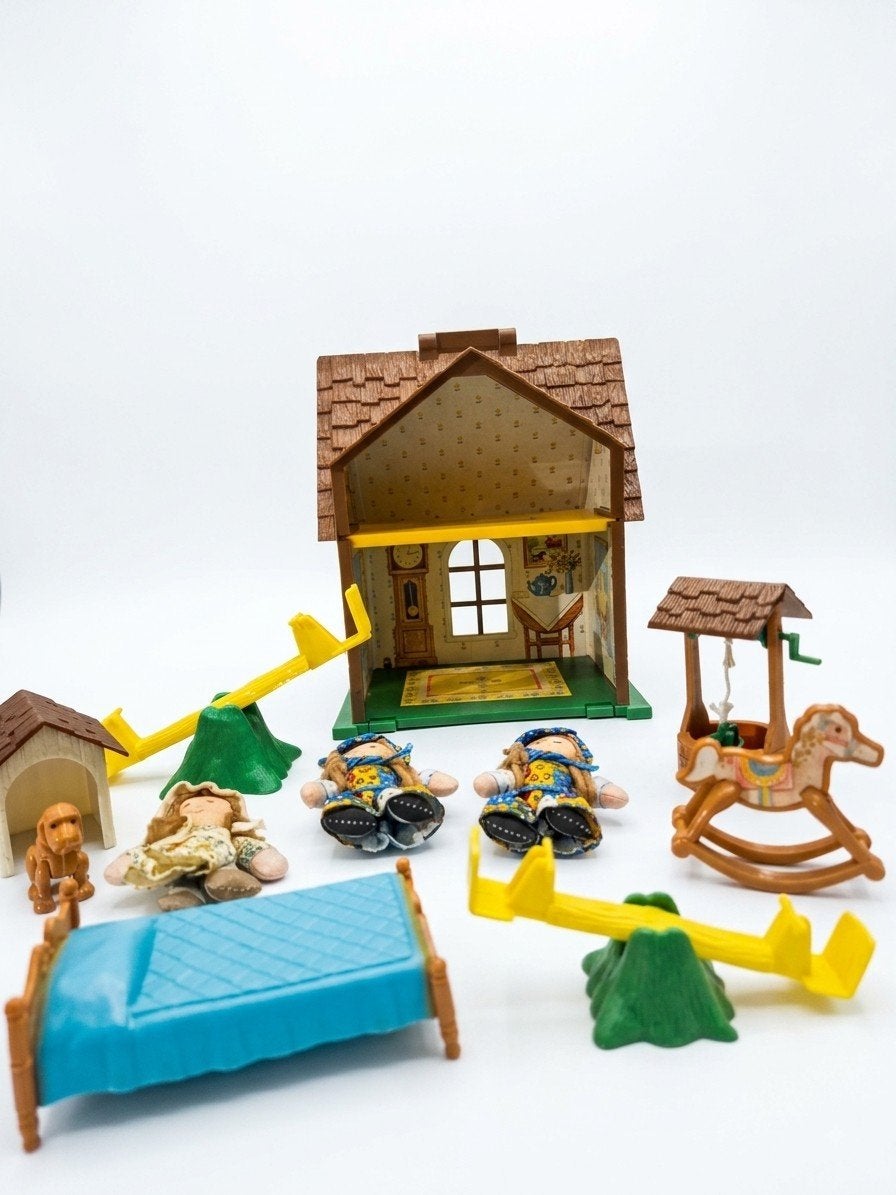 Vintage Holly Hobbie Speelhuis met accessoires, Kinderen en Baby's, Speelgoed | Poppenhuizen, Ophalen of Verzenden