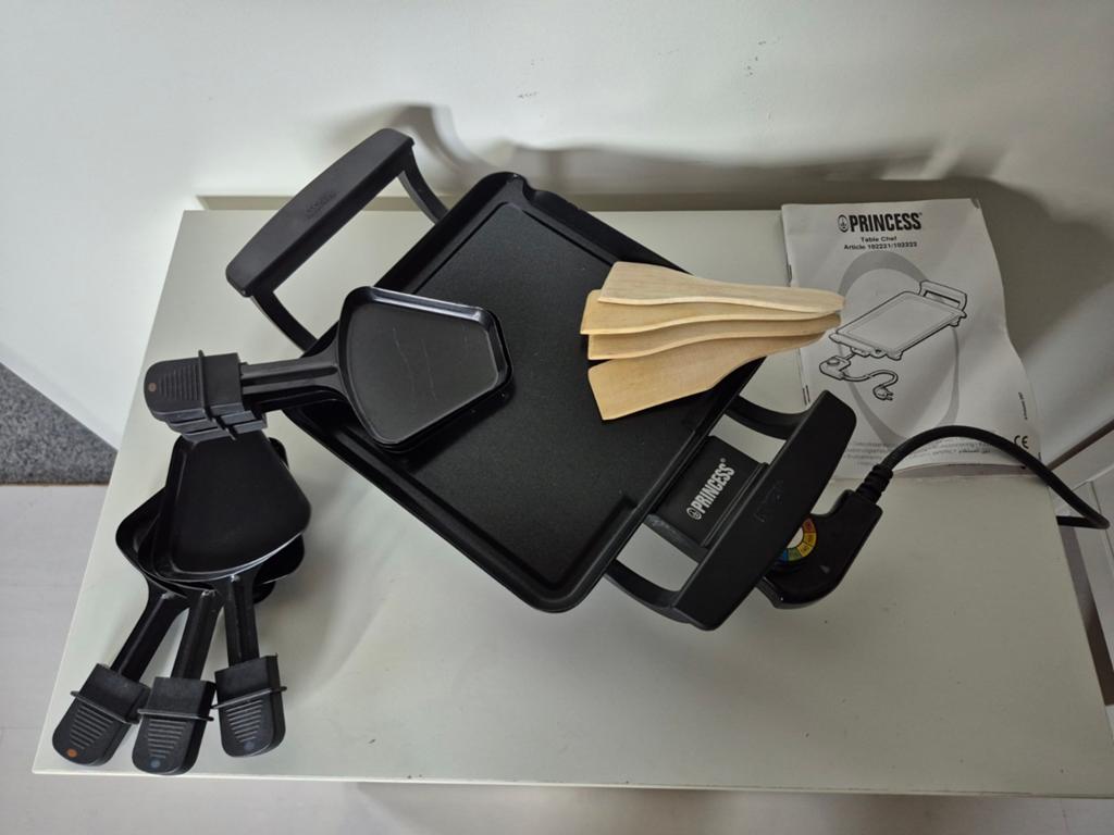 Princess Raclette Grill - Compact en Compleet, Ophalen, Zo goed als nieuw, Minder dan 4 personen