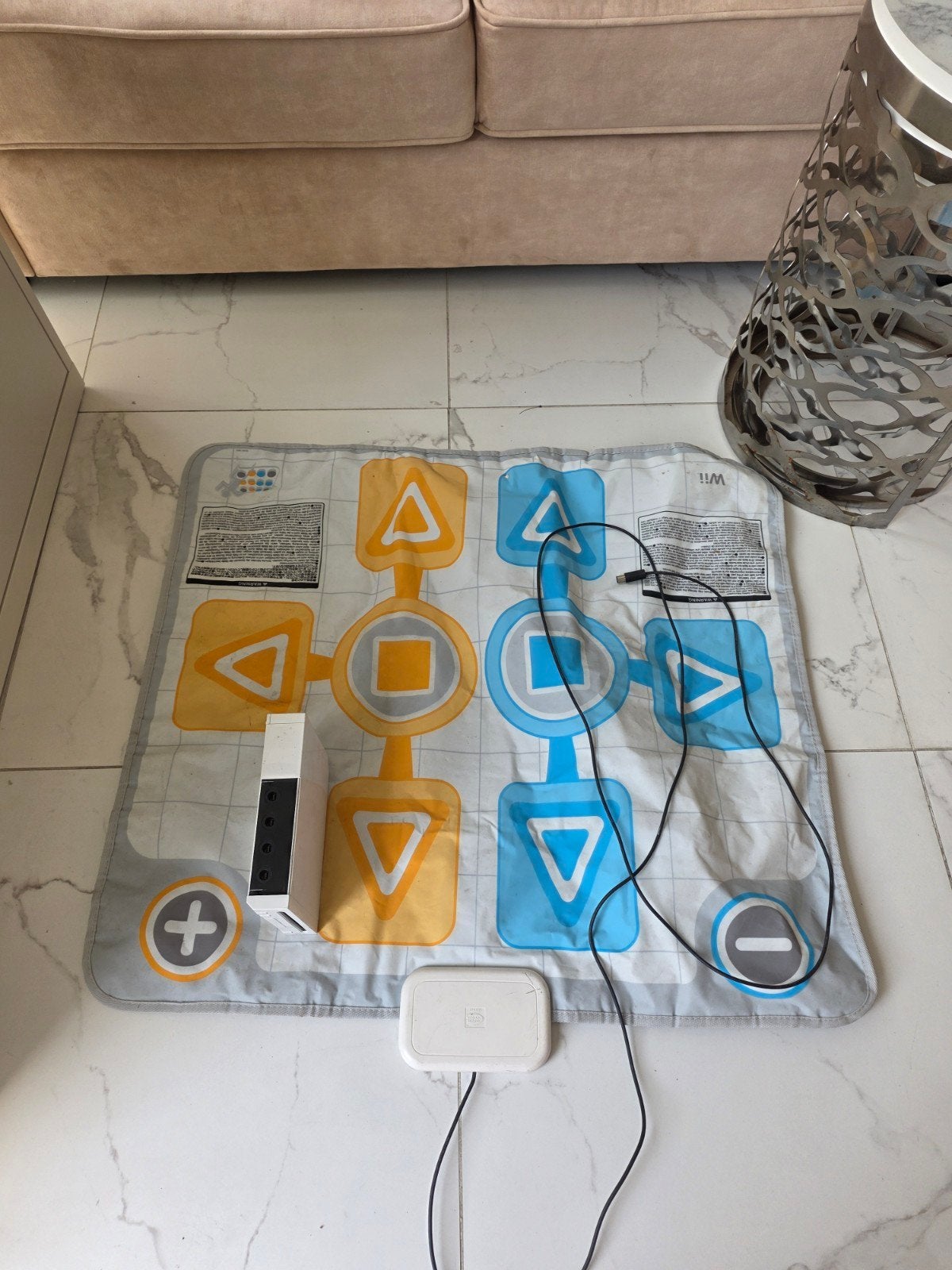 Wii Dansmat met console en accessoires, Ophalen of Verzenden, Gebruikt, Zonder controller