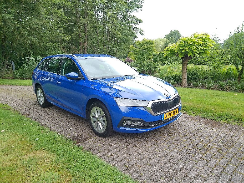 Skoda Octavia 1.5 TSI Greentech 150pk 2024 Blauw, Auto's, Skoda, Voorwielaandrijving, 1254 kg, Stof, 1498 cc