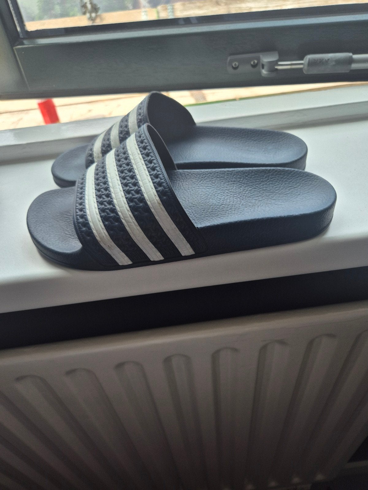 Adidas Adilette Slippers - Maat 6, Ophalen, Zo goed als nieuw, Blauw, Slippers