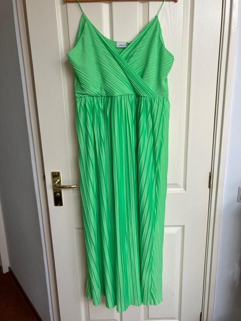 Groene jurk - Only - L, Ophalen of Verzenden, Zo goed als nieuw, Groen