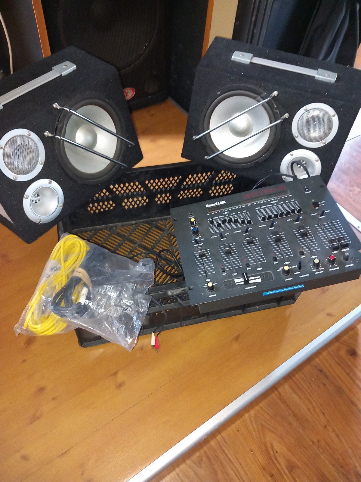 Sound Lab MRT60-R DJ Mixer met 4 kanalen, Ophalen of Verzenden, Gebruikt, Minder dan 5 kanalen, Microfooningang