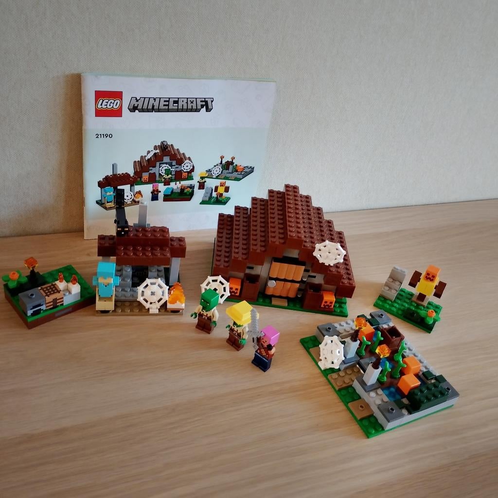 Lego Minecraft 21190, Ophalen of Verzenden, Zo goed als nieuw