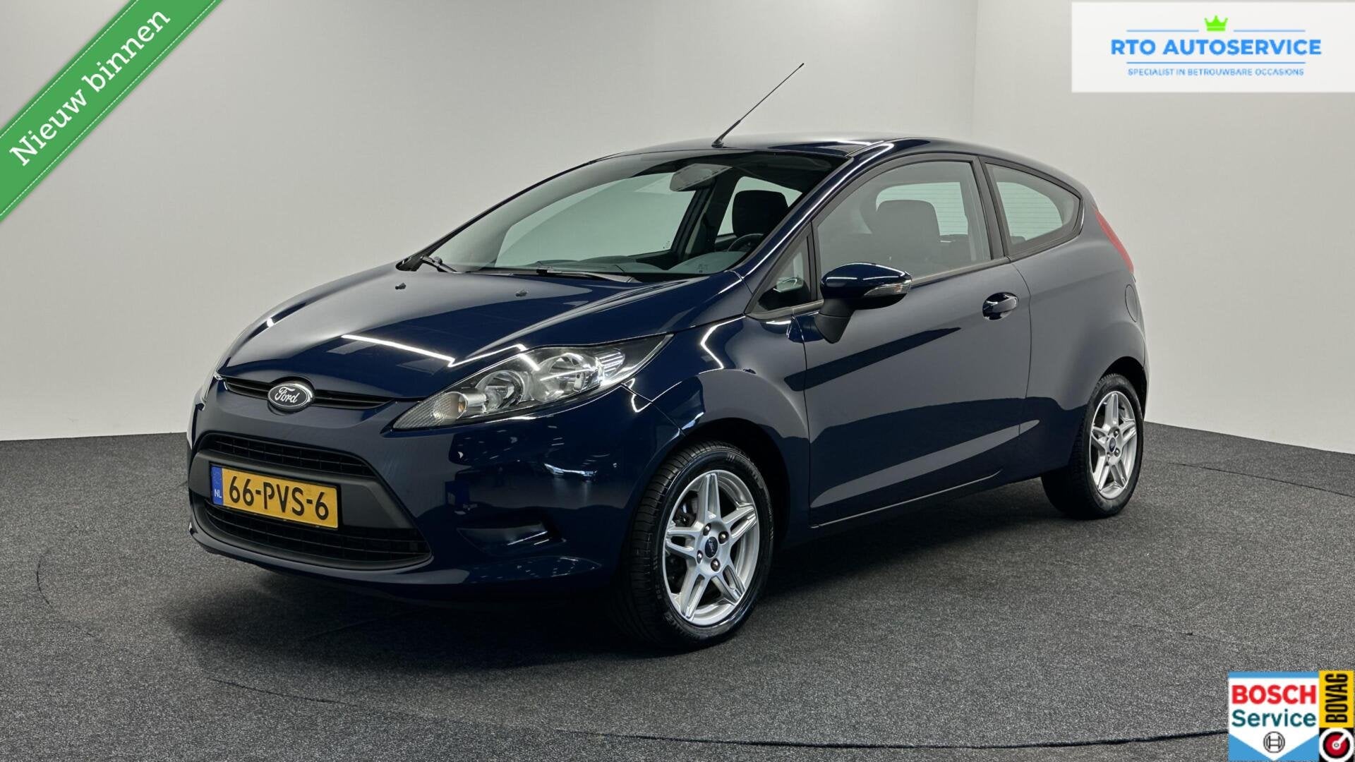 Ford Fiesta 1.25 Limited AIRCO ELEKTRISCHE RAMEN TREKHAAK LM, Auto's, Voorwielaandrijving, Euro 5, Stof, Gebruikt