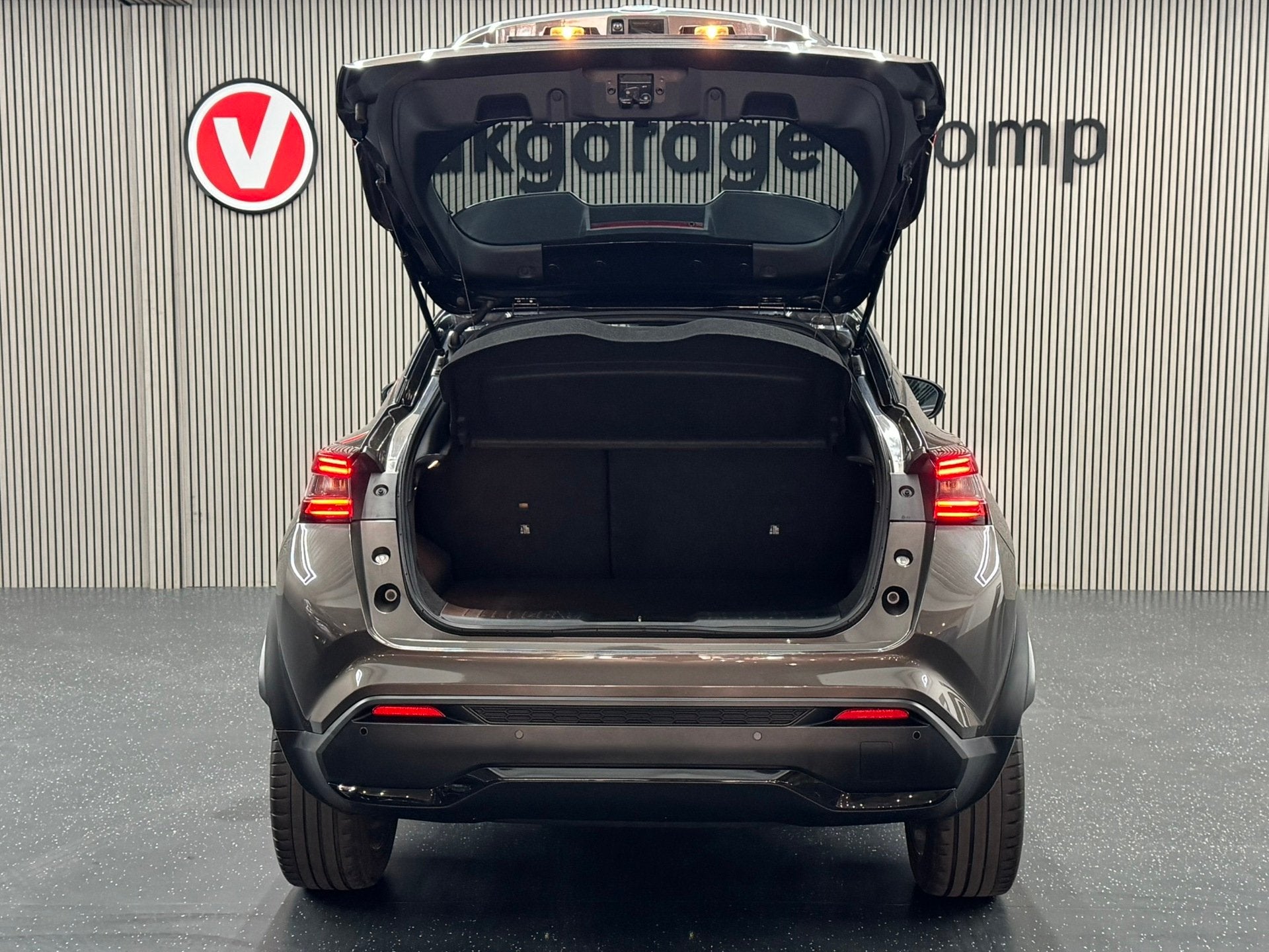 Foto 10 van Nissan Juke 1.0 DIG-T N-Design