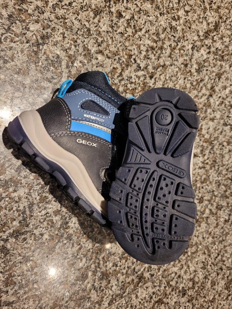 Snowboots maat 20 GEOX, Kinderen en Baby's, Jongen of Meisje, Ophalen of Verzenden, Laarzen, Zo goed als nieuw