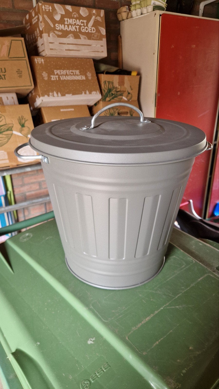Prullenbakje 30 cm hoog - Zo goed als nieuw, Huis en Inrichting, Woonaccessoires | Prullenbakken, Ophalen of Verzenden
