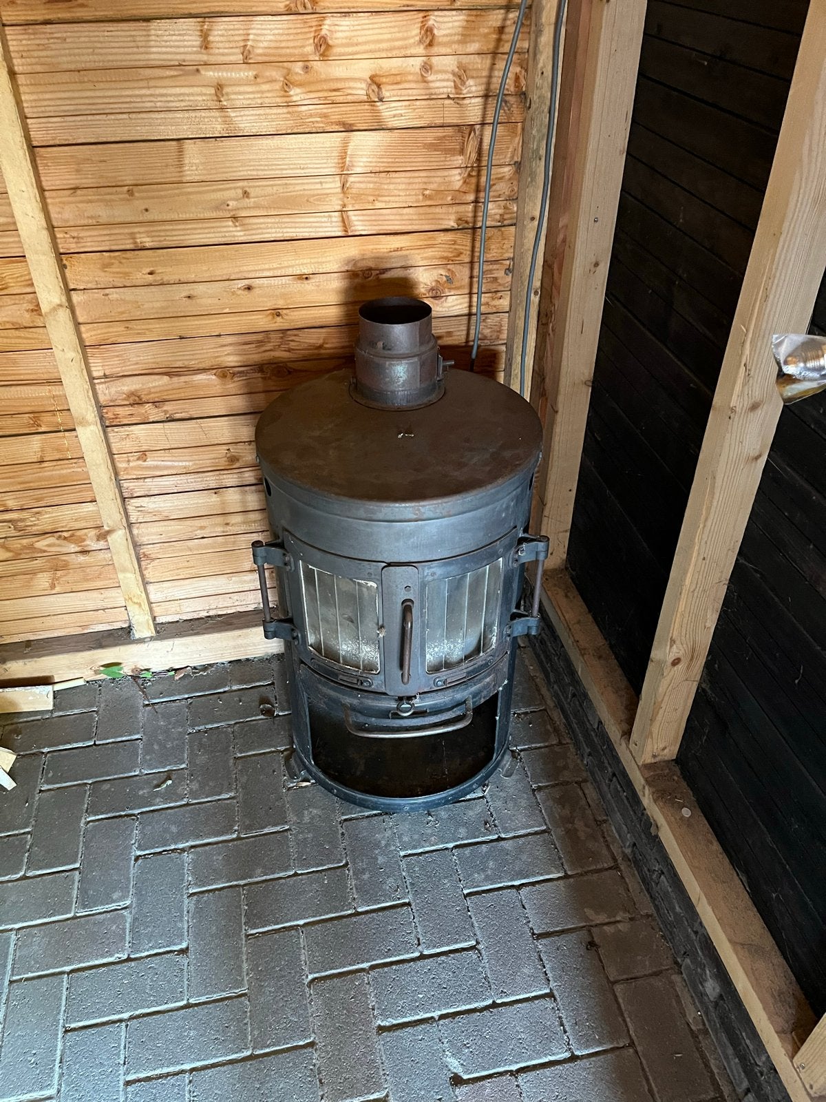 Houtkachel te koop - glasplaatje beschadigd, Ophalen, Gebruikt, Houtkachel, Vrijstaand