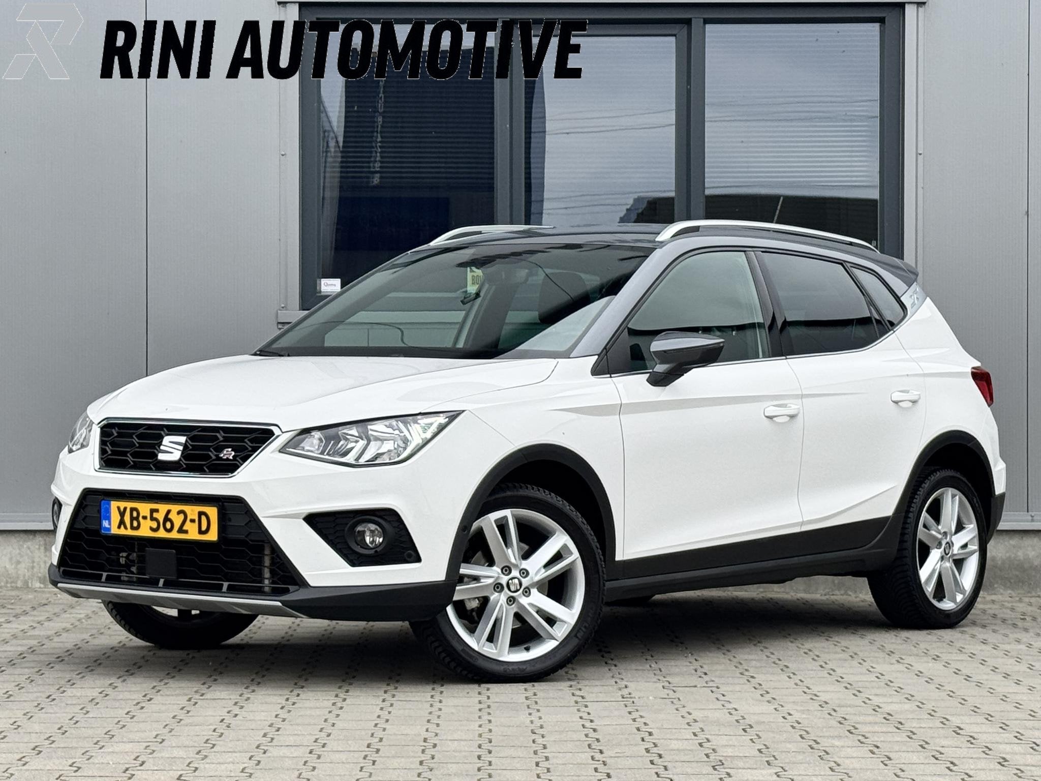 SEAT Arona 1.0 TSI FR 116 PK | Carplay | Carplay | Camera |, Auto's, Stof, Gebruikt, Met garantie (alle), 116 pk