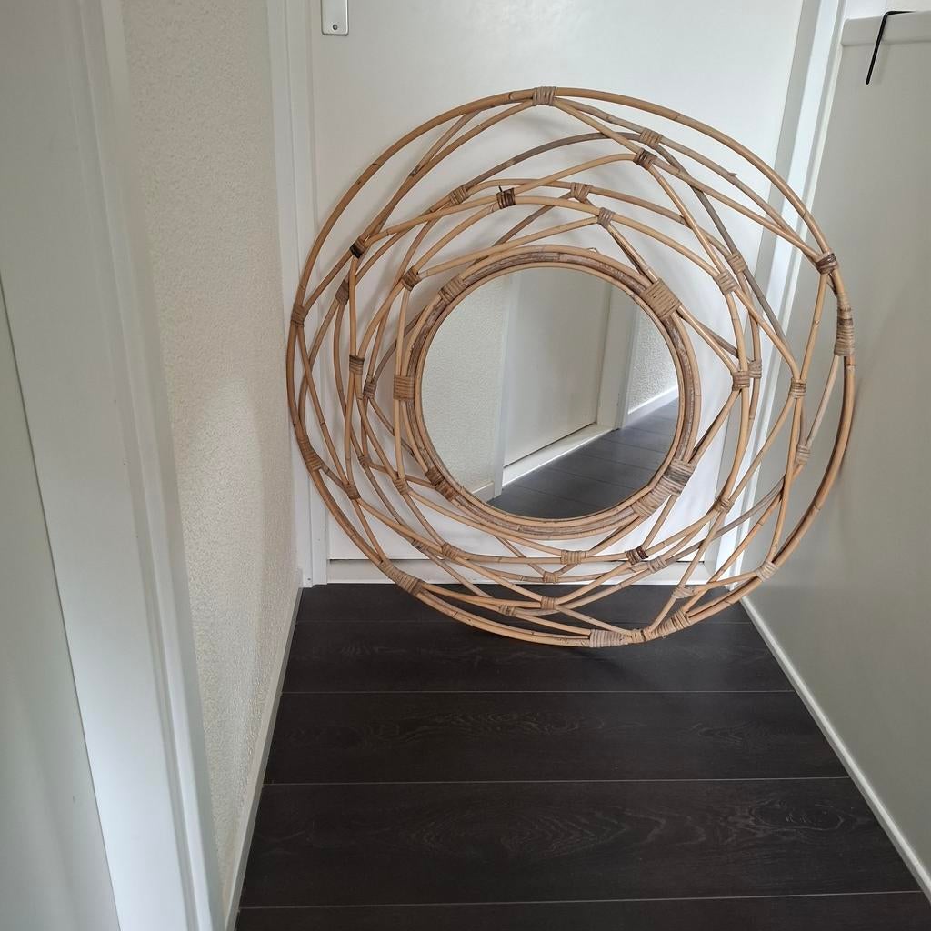 Grote rotan spiegel, Huis en Inrichting, Ophalen, Rond, Zo goed als nieuw, 75 tot 100 cm