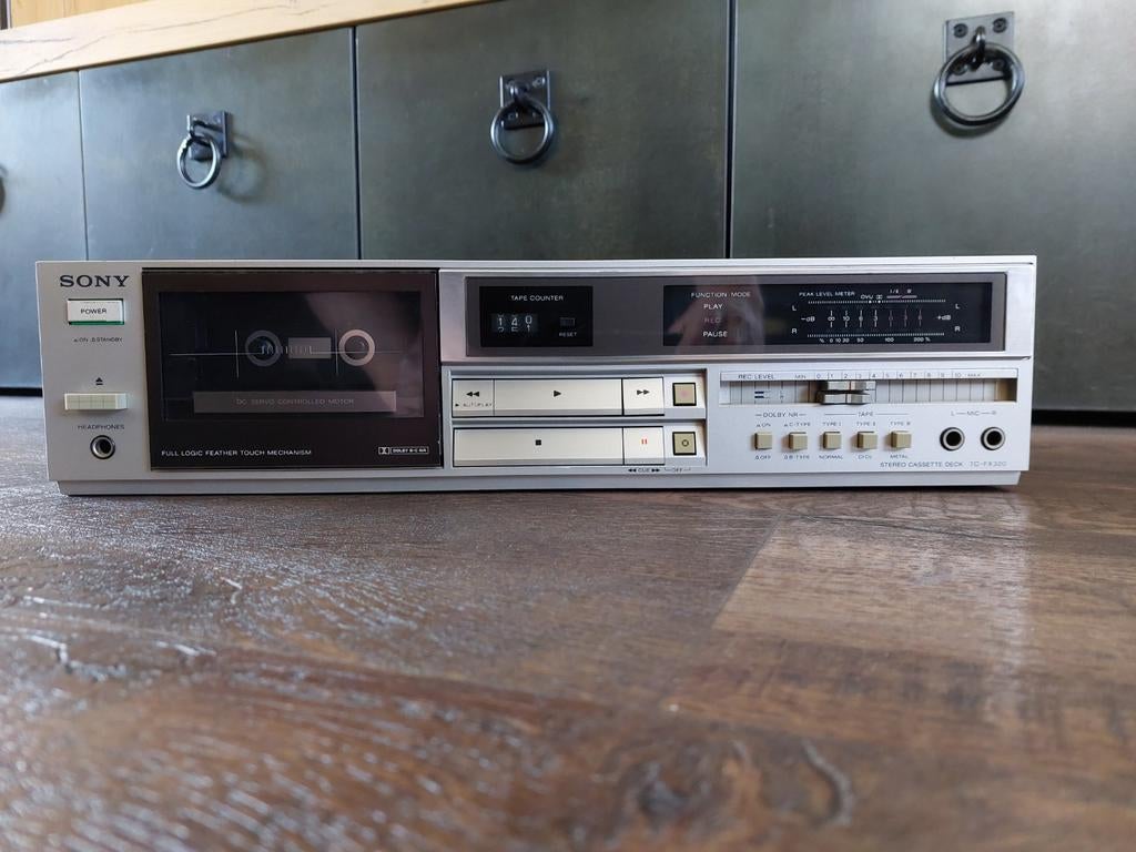 Sony TC-FX320 Cassettedeck - Spelend met gebruikerssporen, Ophalen of Verzenden, Enkel, Sony, Tiptoetsen