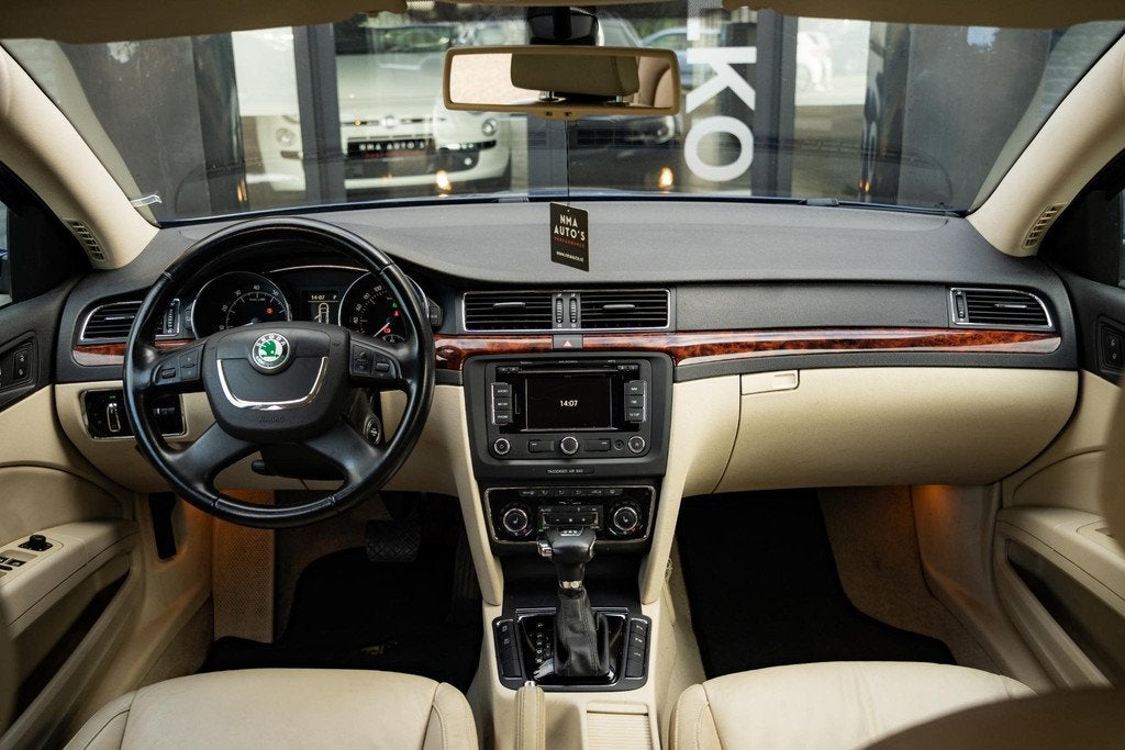 Skoda Superb 1.8 TSI Elegance DEALER ONDERHOUDEN / 3E EIGENA, Euro 5, Stof, Gebruikt, Huisgarantie