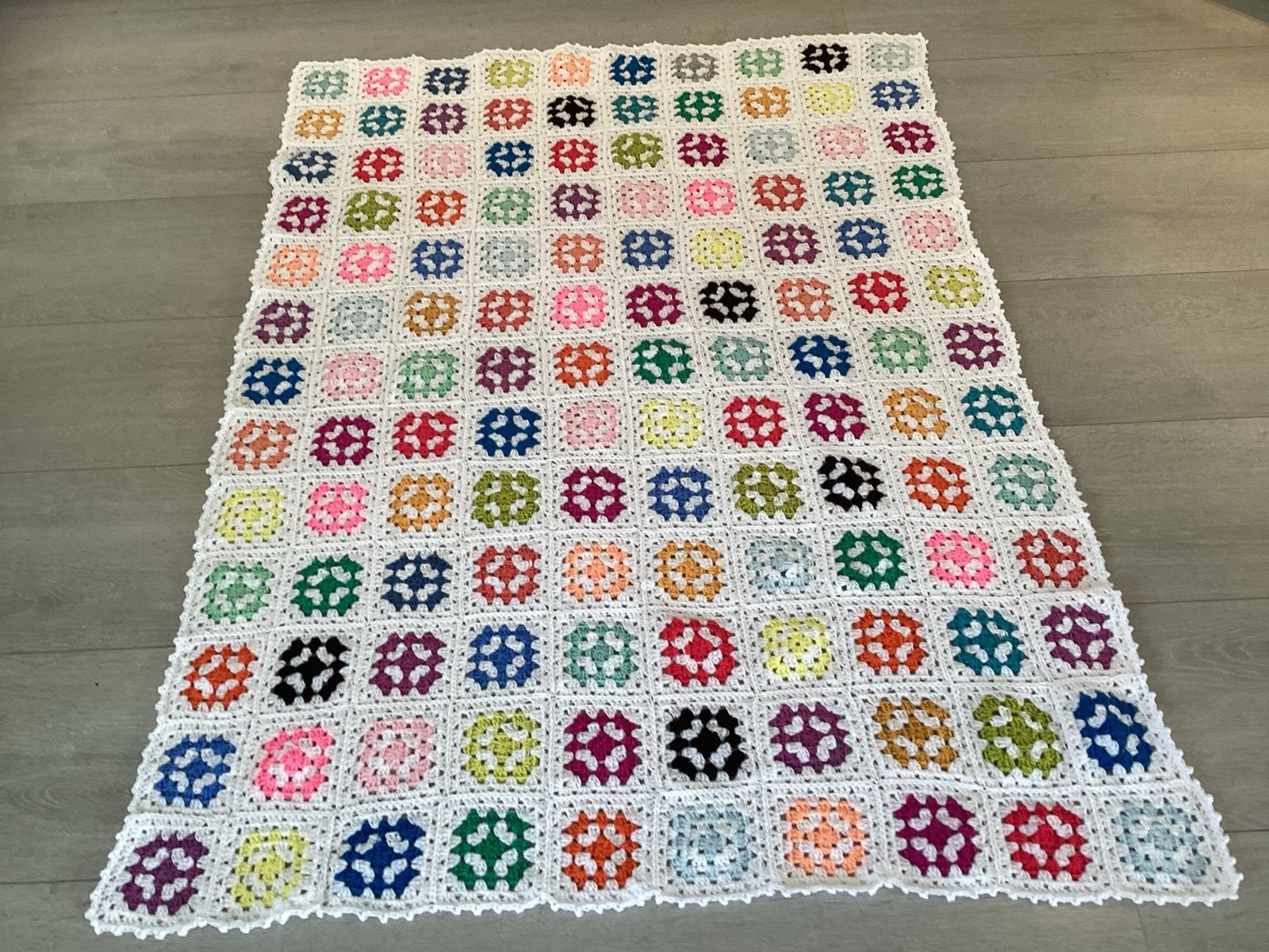 Nieuw Gehaakt Granny Square Deken / Sprei, Huis en Inrichting, Eenpersoons, Wit, Nieuw, Ophalen of Verzenden