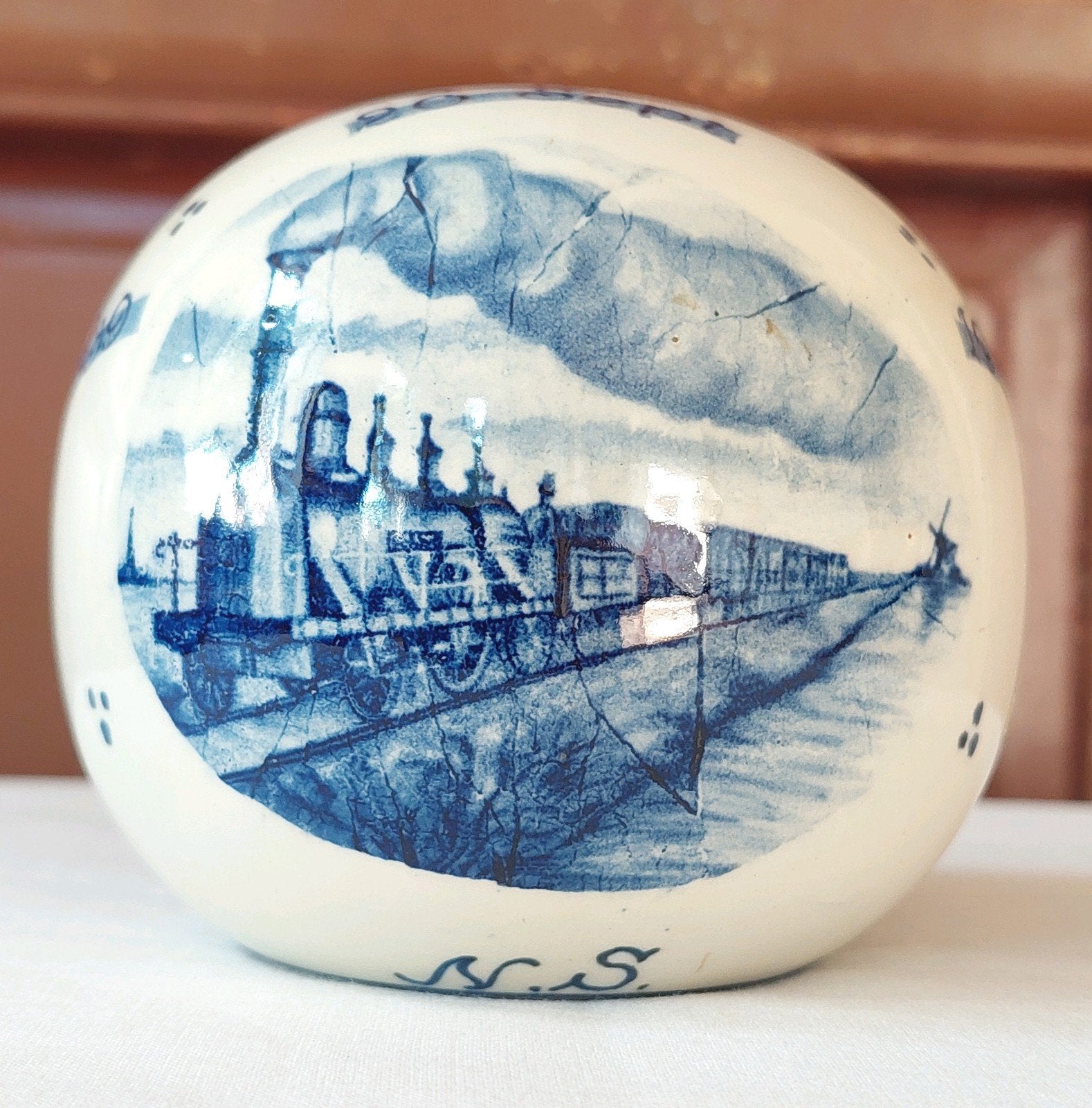 Plateel Gouda 100 jaar NS spoorwegen vaas keramiek aardewerk, Ophalen of Verzenden, Gebruikt, Trein, Overige typen