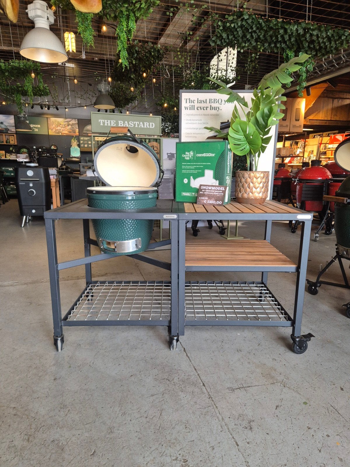 Showmodel - Big Green Egg medium incl. modulair werktafels, Ophalen of Verzenden, Nieuw