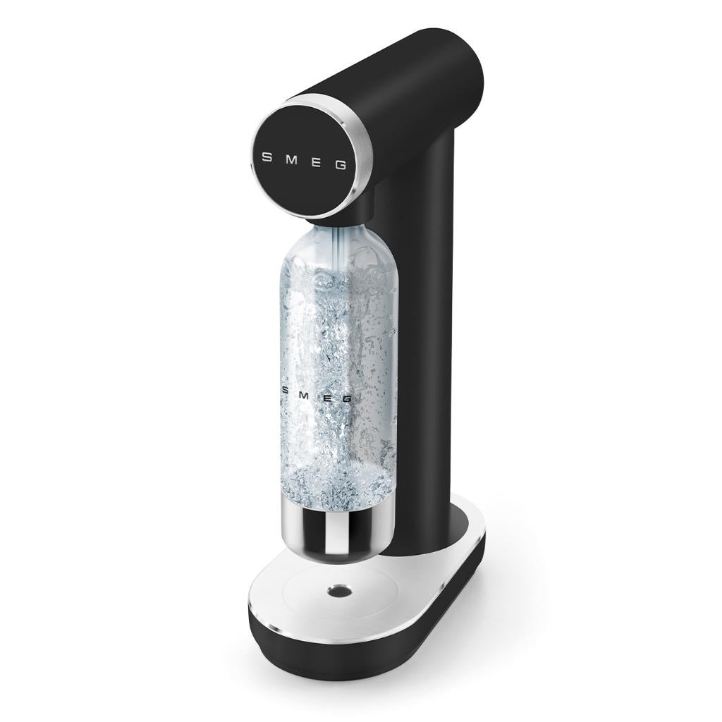 Smeg SKC01BLM zwart - Sodamaker - Bruiswater maker - NIEUW, Ophalen of Verzenden, Nieuw, Zwart, Smeg