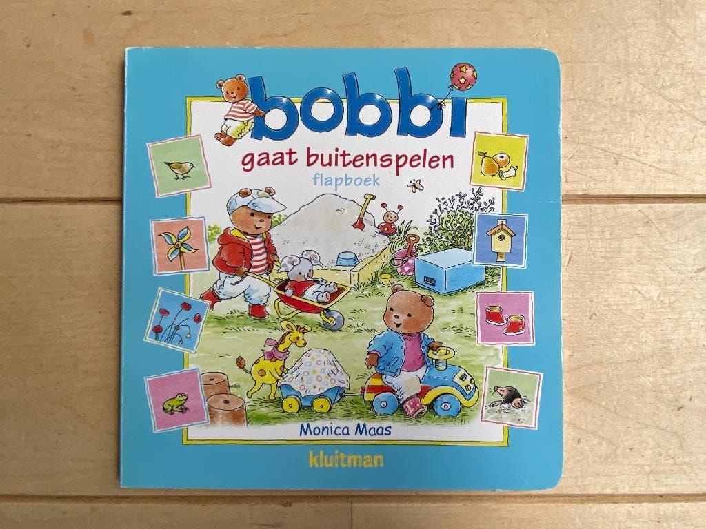 Bobbi gaat buitenspelen kartonboek, Ophalen of Verzenden, Zo goed als nieuw, 2 tot 3 jaar