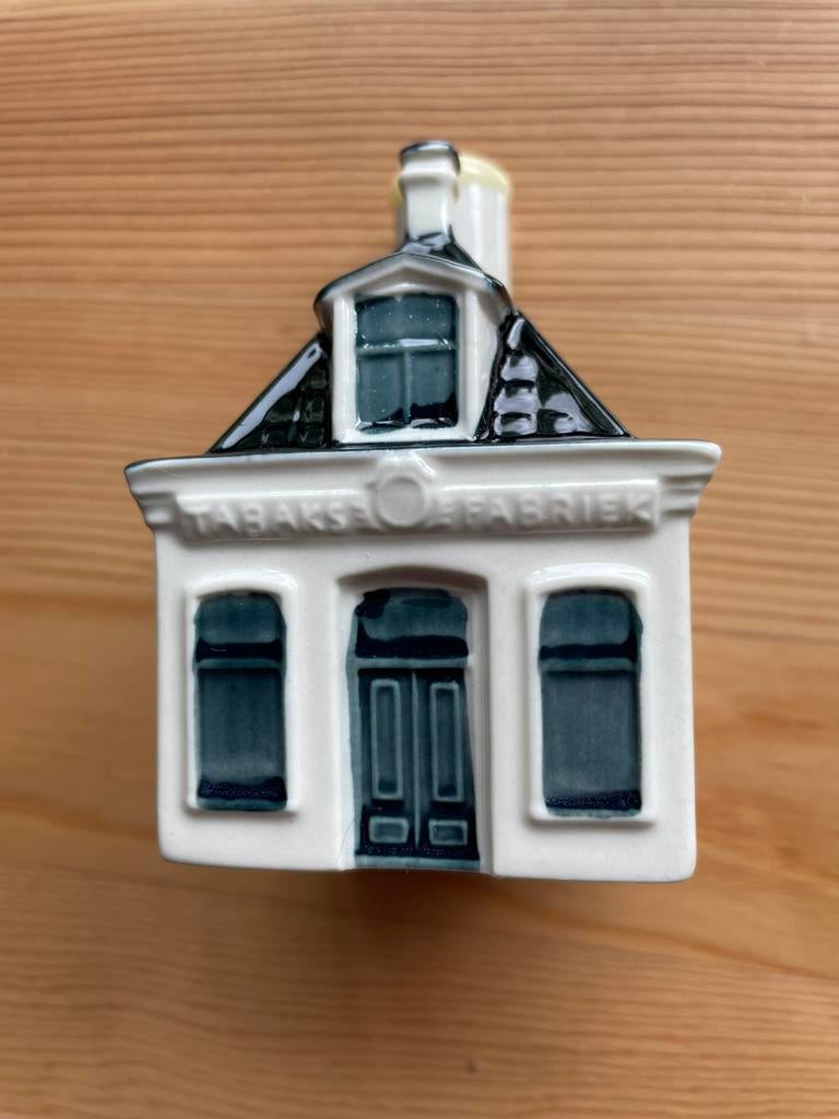 KLM huisje 99, Verzamelen, KLM Huisjes, Ophalen of Verzenden, Nieuw, Gevuld