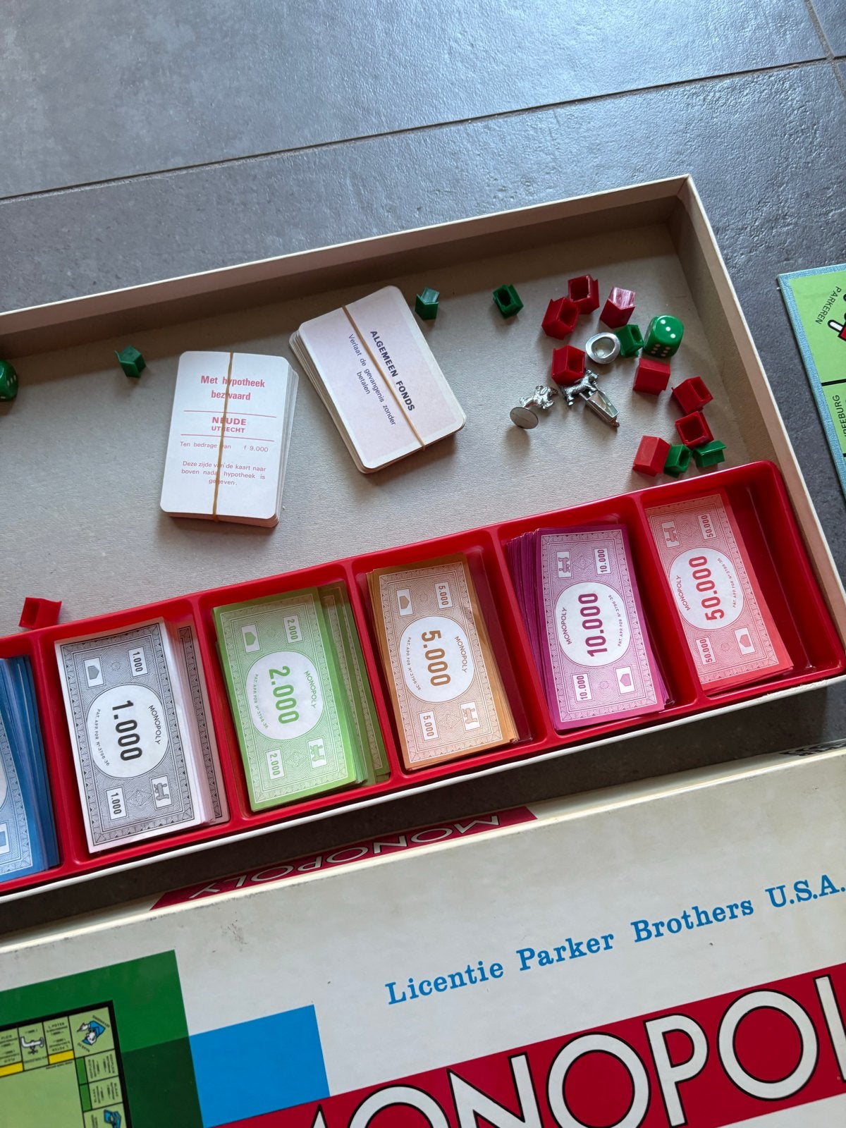 Monopoly Bordspel - Vintage Editie (Clipper Games), Drie of vier spelers, Ophalen of Verzenden, Gebruikt